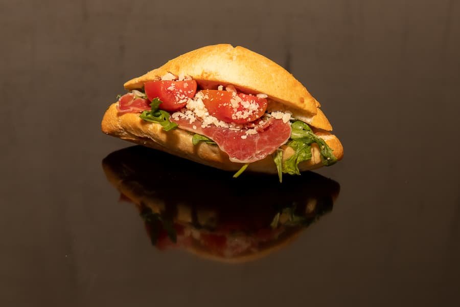 Prosciutto baguette - Krema Kanela
