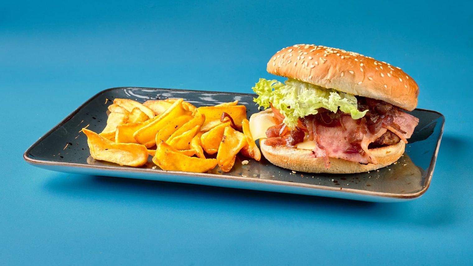 Hot bacon burger - Krema Kanela